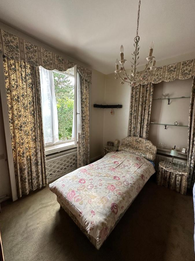 House Of Tanya Bed and Breakfast Brussel Buitenkant foto
